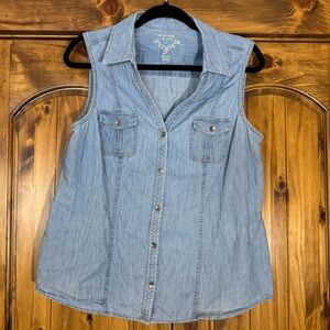 Sonoma Life + Style Lightweight Denim Sleeveless Button-Down Shirt
